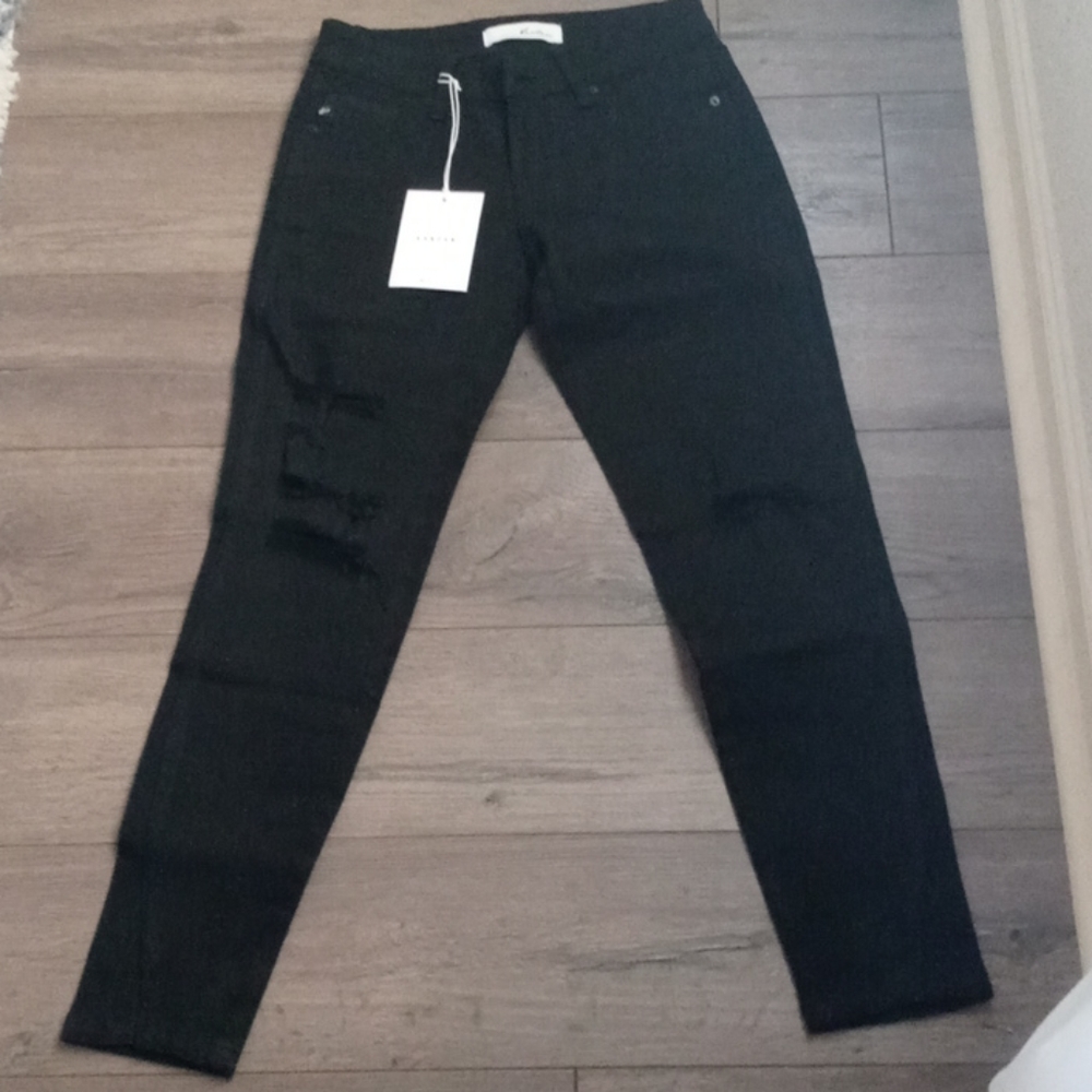 Jeans - Picture 2 of 3